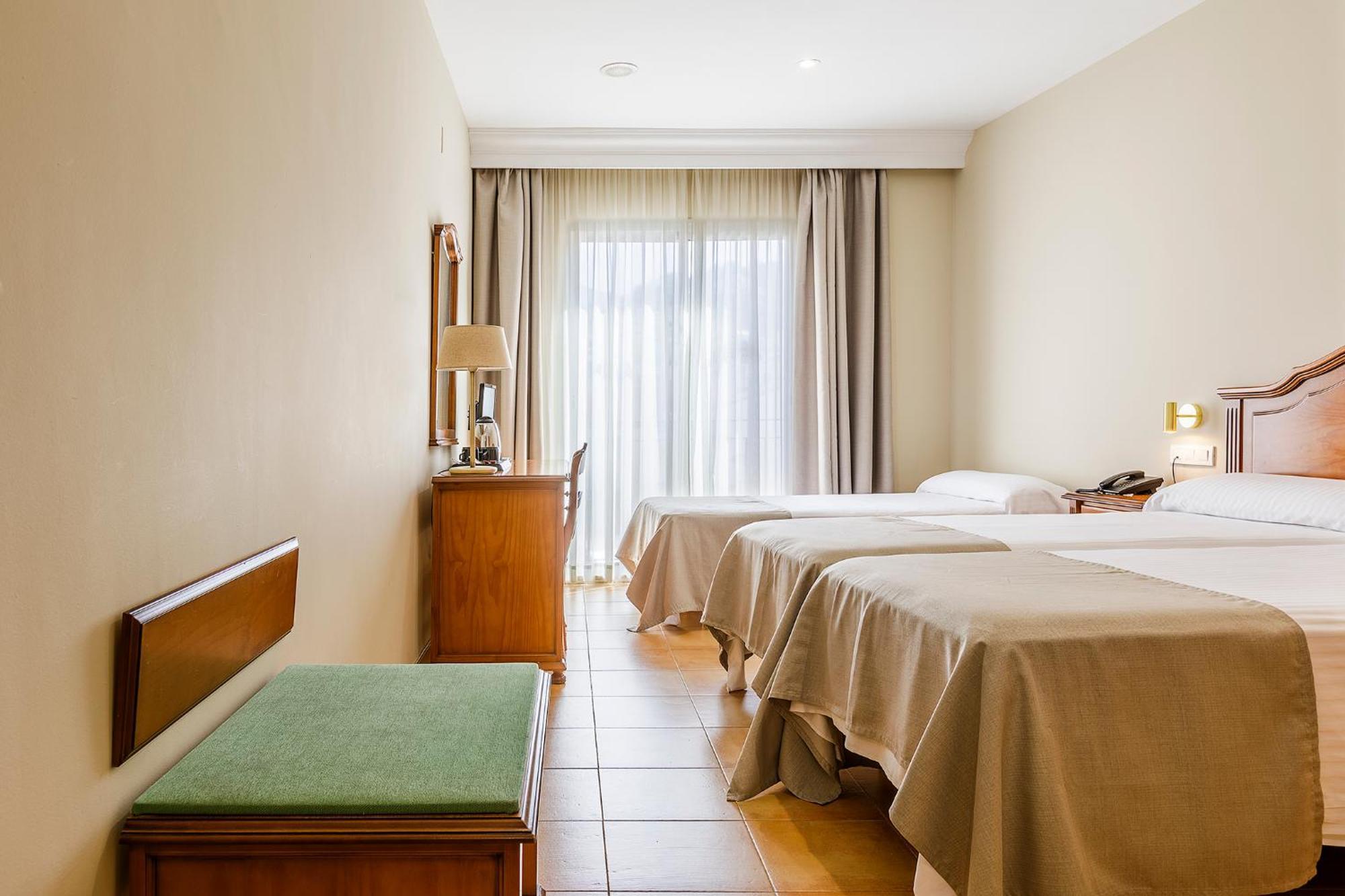 Hotel Almijara - Mares La Herradura  Dış mekan fotoğraf