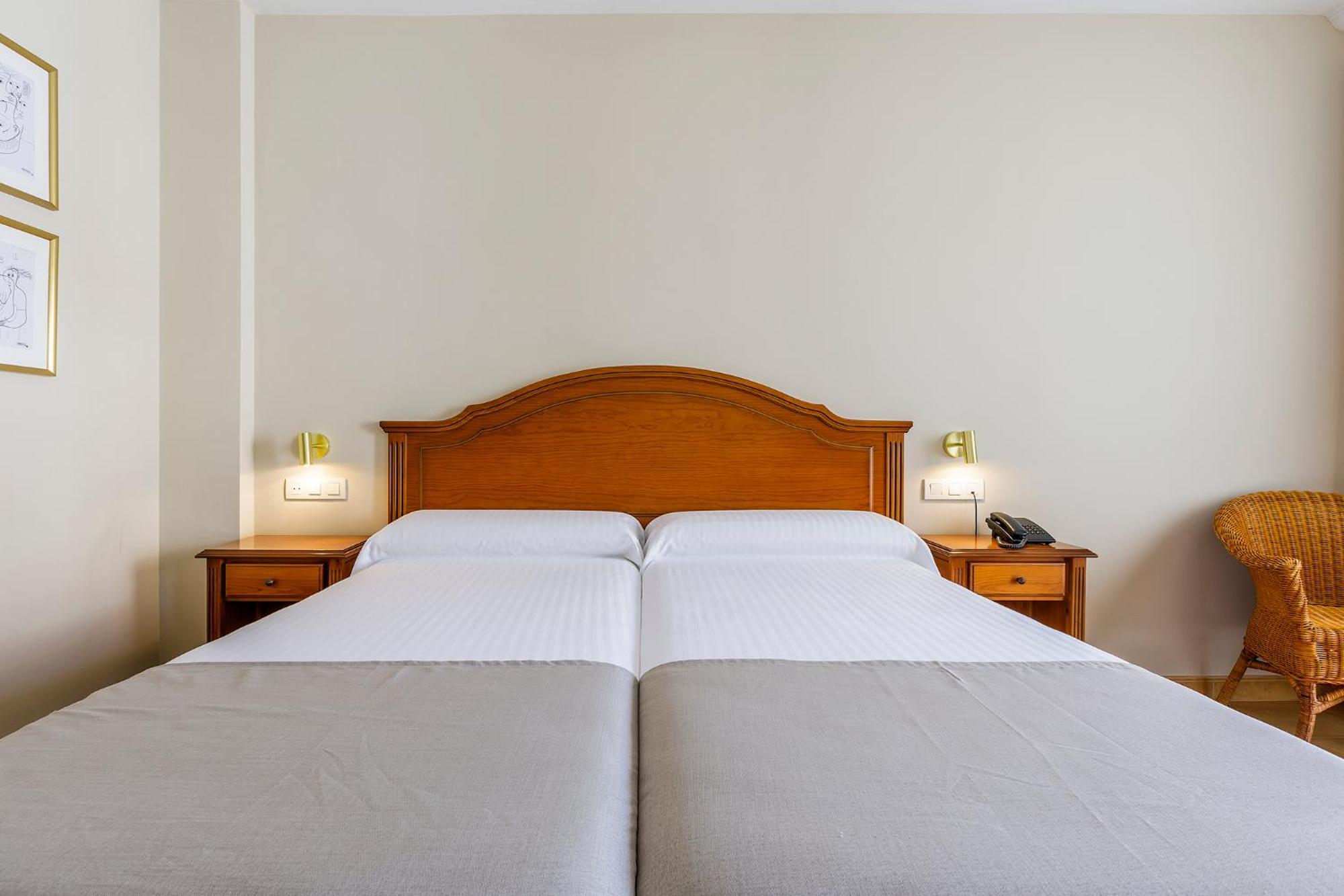 Hotel Almijara - Mares La Herradura  Dış mekan fotoğraf