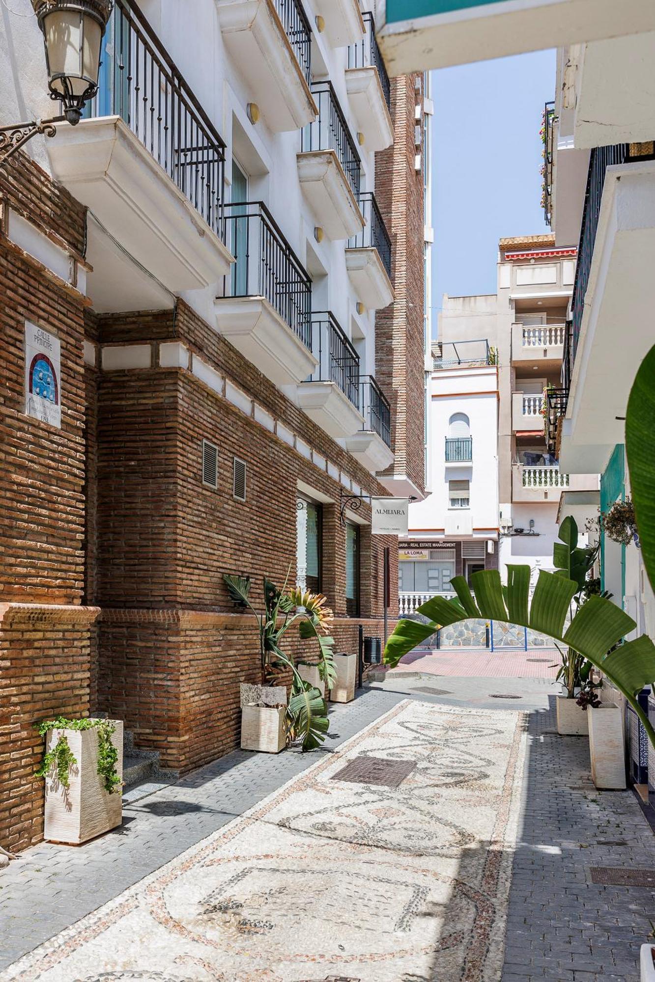 Hotel Almijara - Mares La Herradura  Dış mekan fotoğraf