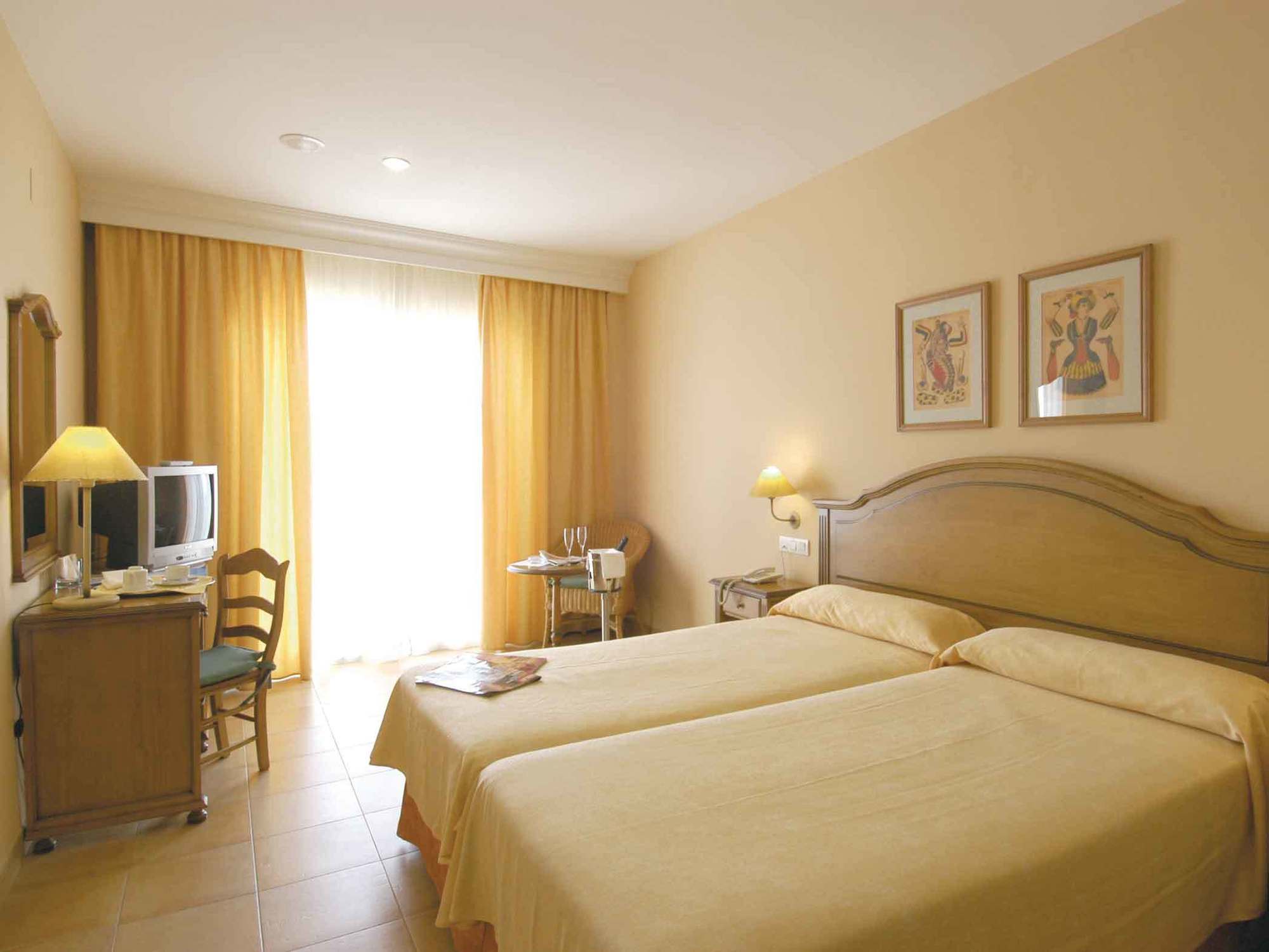 Hotel Almijara - Mares La Herradura  Dış mekan fotoğraf